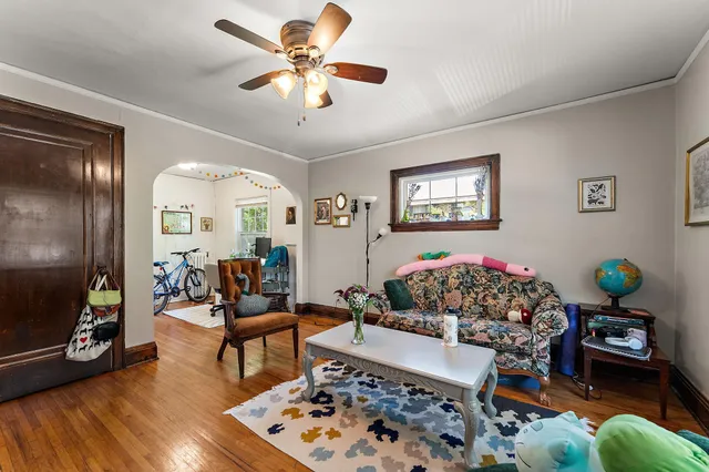 $1,075,000 | 394 Cleveland Avenue North, St. Paul, MN 55104