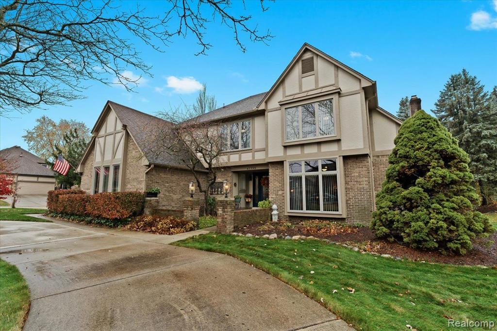 42399 Bradner Road Northville, MI 48168 - Photo 2 of 48 Gallery Image 2