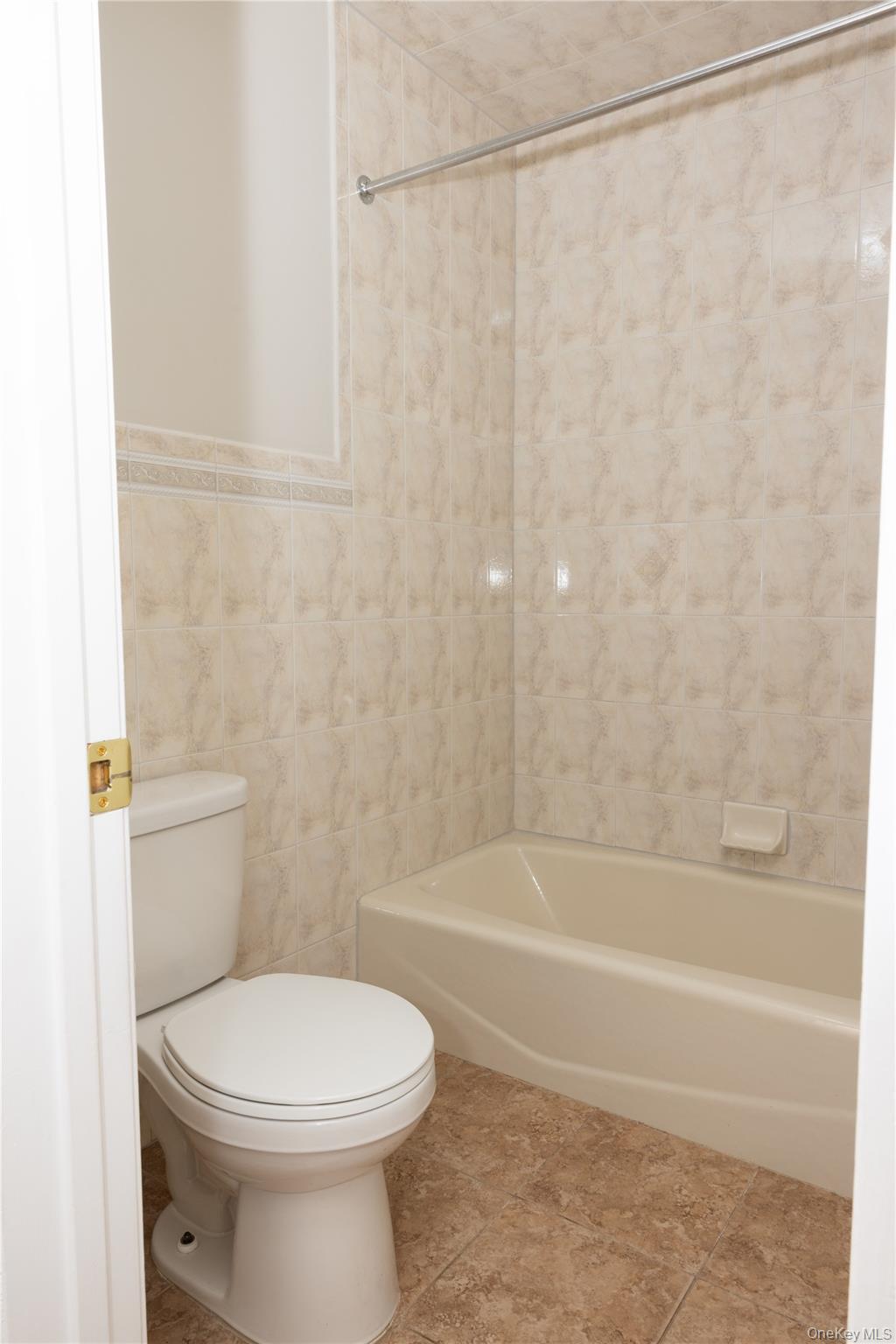 4 Rita Avenue, Unit B Monsey, NY 10952 - Photo 17 of 23