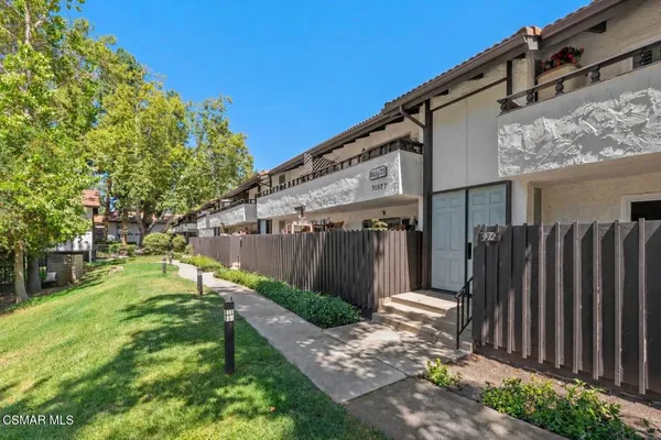 $319,000 | 31577 Lindero Canyon Road, Unit 6, Westlake Village, CA 91361