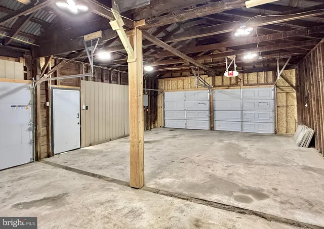 a view of garage