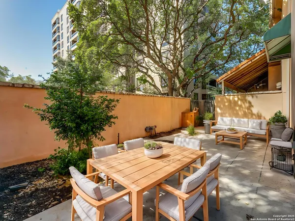 $3,750 | 7897 Broadway, Unit 1001, San Antonio, TX 78209