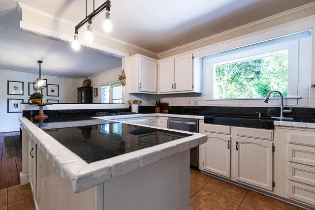 $739,999 | 110 Carroll Court, Summerville, SC 29483