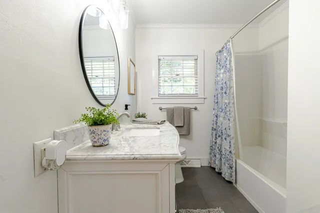 $739,999 | 110 Carroll Court, Summerville, SC 29483