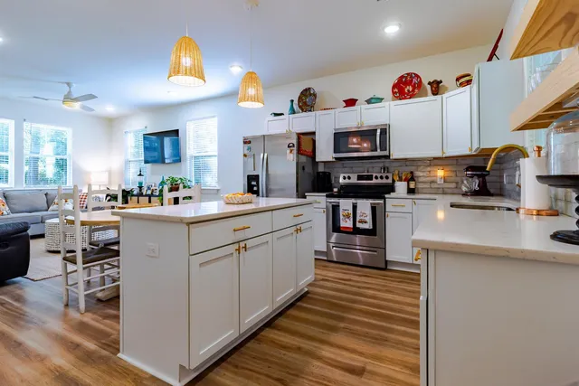 $739,999 | 110 Carroll Court, Summerville, SC 29483