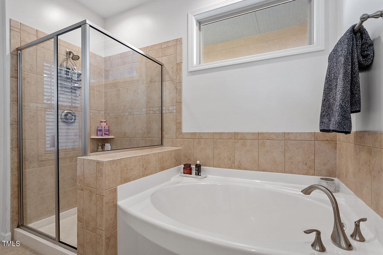 5614 Wade Park Boulevard Raleigh, NC 27607 - Photo 27 of 40 5614 Wade Park Boulevard_39
