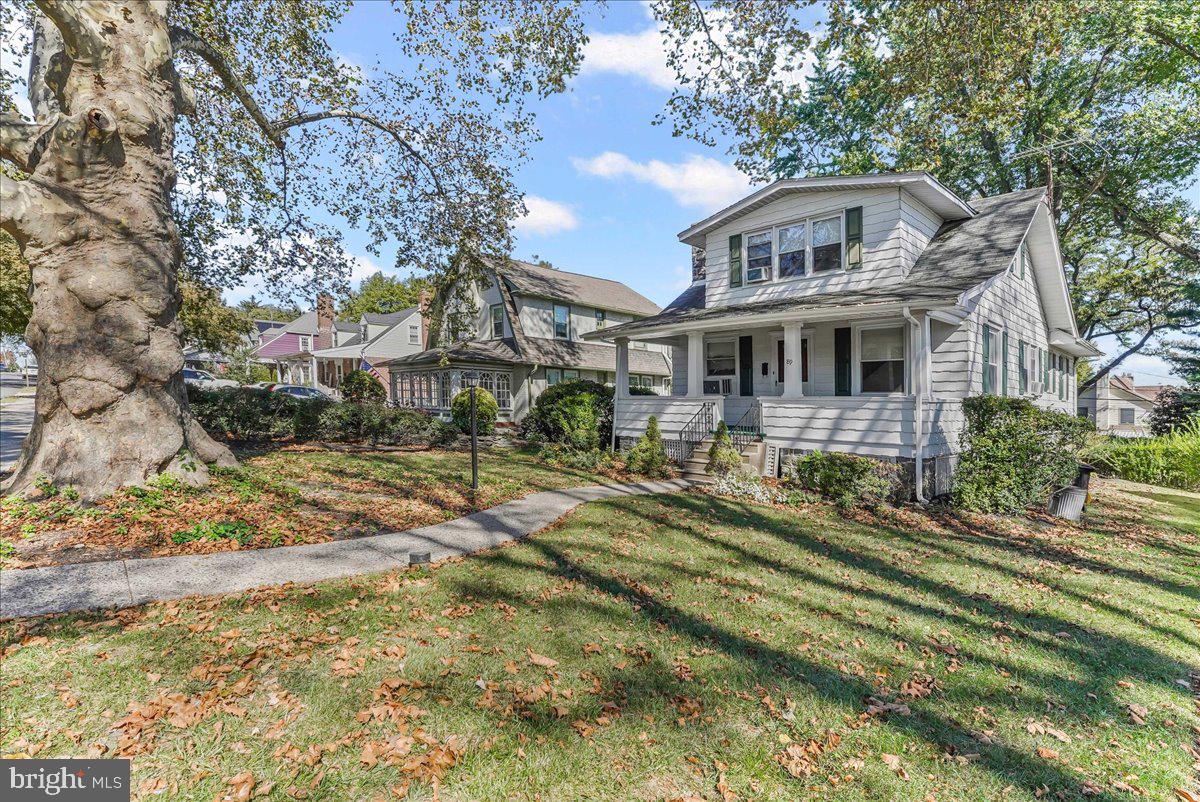 89 Saxer Avenue Springfield, PA 19064 - Photo 4 of 29