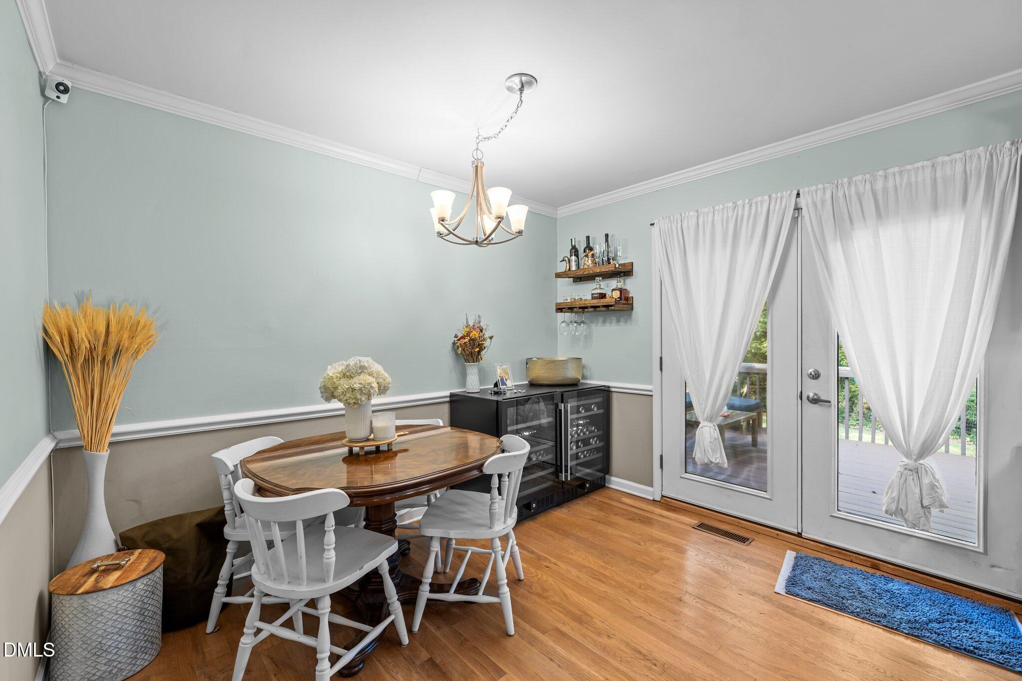 6109 Whittier Drive Raleigh, NC 27609 - Photo 8 of 58 8-web-or-mls-0S9A3584