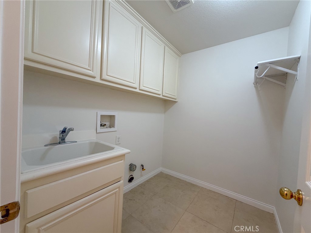 82 Laurelhurst Drive Ladera Ranch, CA 92694 - Photo 31 of 66 Gallery Image 31