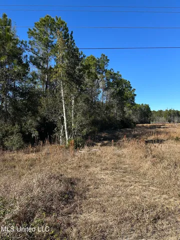 $115,000 | 7900 Highway 90, Moss Point, MS 39562