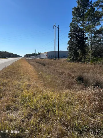 $115,000 | 7900 Highway 90, Moss Point, MS 39562