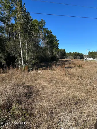 $115,000 | 7900 Highway 90, Moss Point, MS 39562