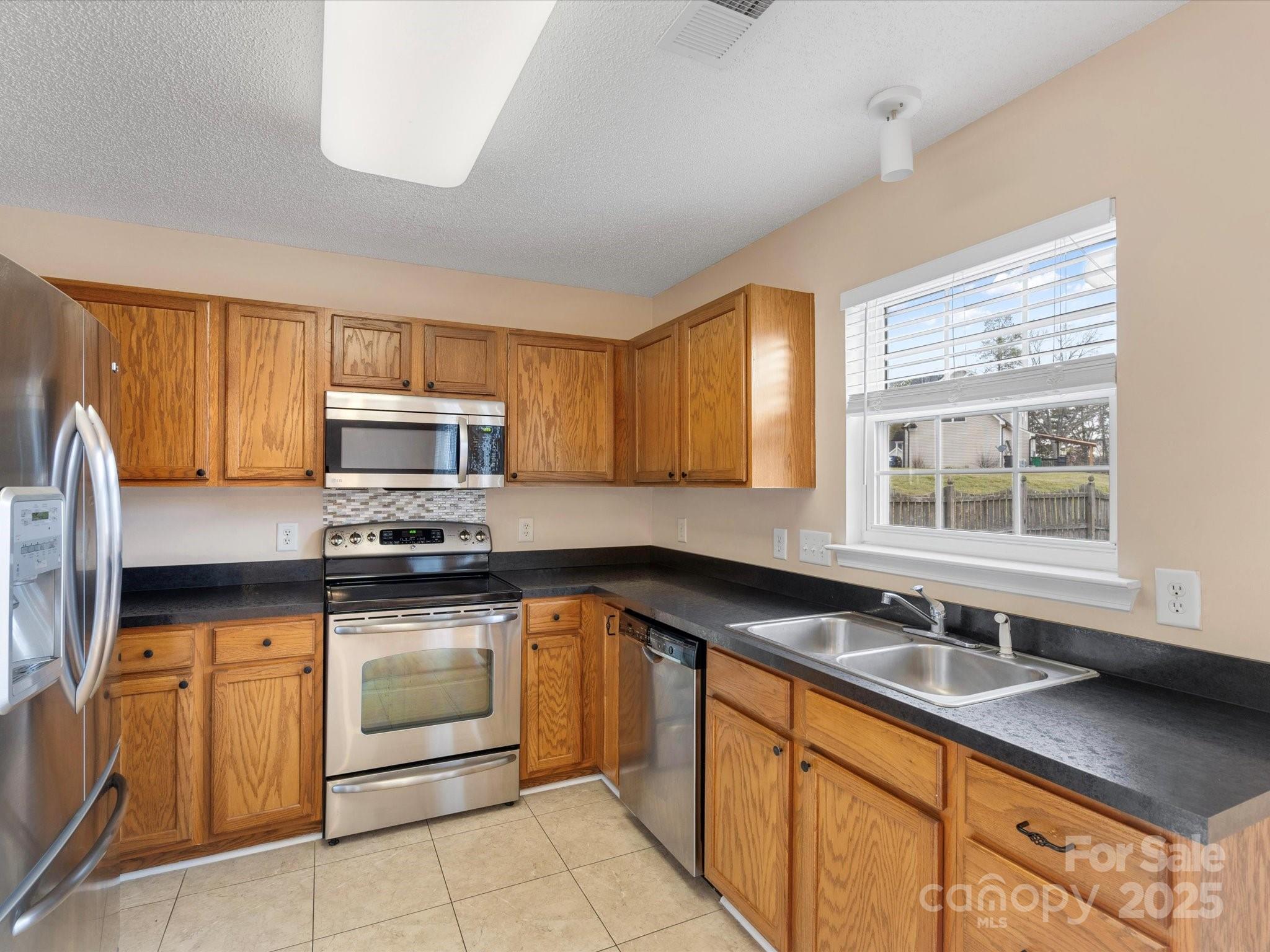 13108 Rothe House Road, Unit 167 Charlotte, NC 28273 - Photo 14 of 40 Gallery Image 14