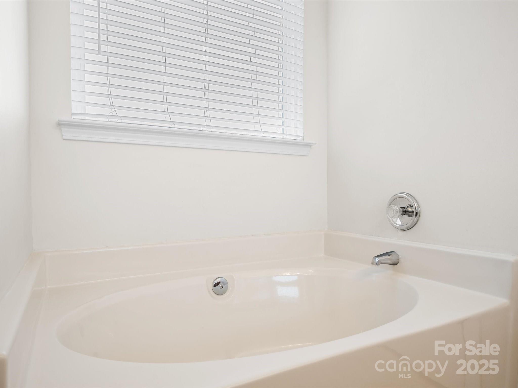 13108 Rothe House Road, Unit 167 Charlotte, NC 28273 - Photo 29 of 40 Gallery Image 29