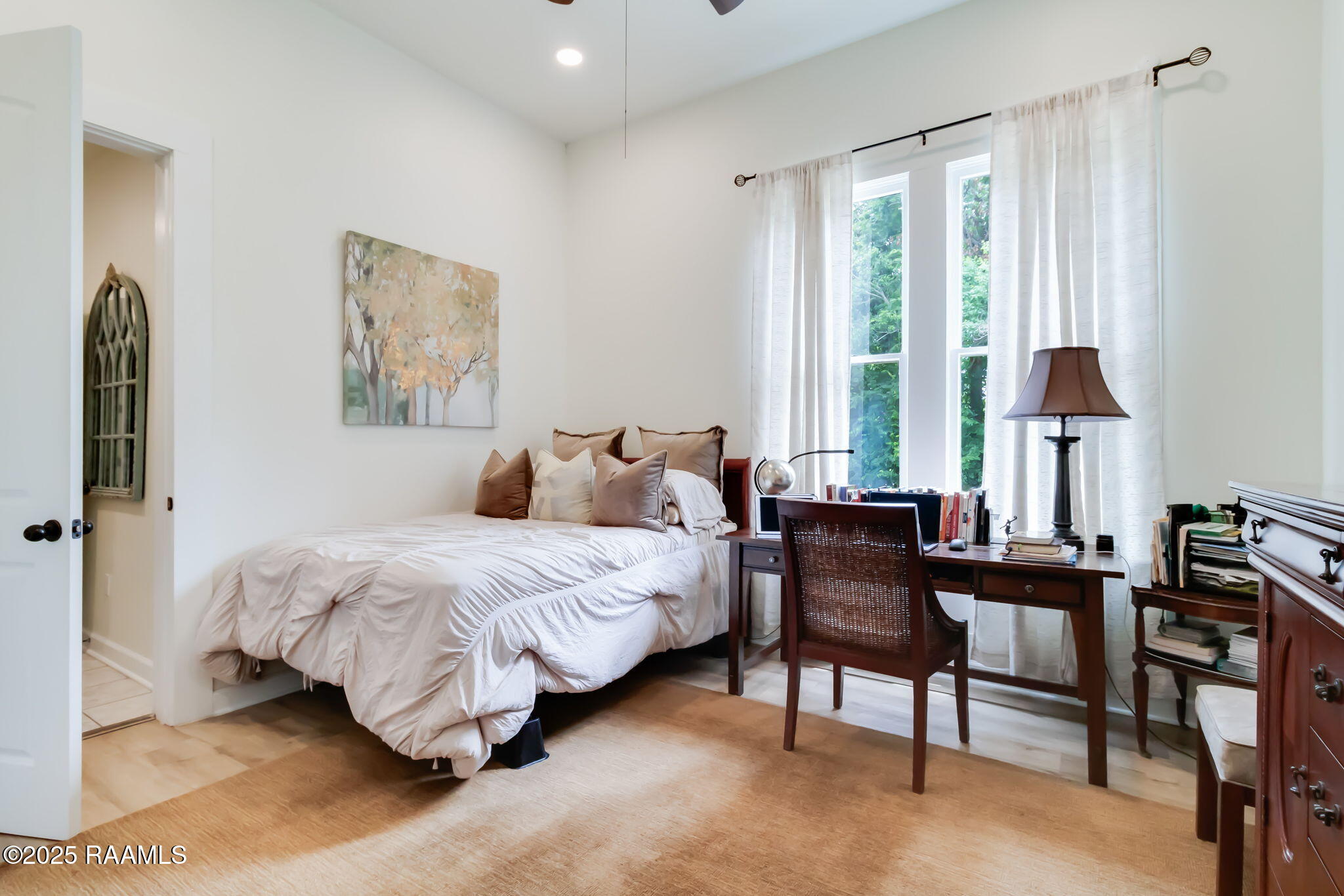 800 Daigle Street Lafayette, LA 70501 - Photo 11 of 30 13-web-or-mls-800 Daigle-11