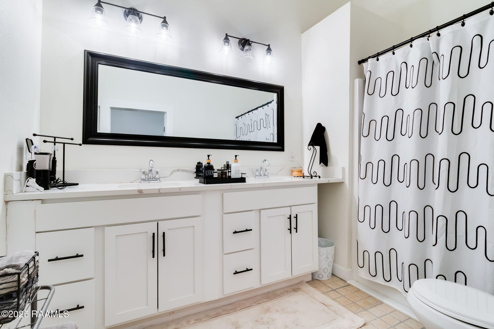 800 Daigle Street Lafayette, LA 70501 - Photo 9 of 30 11-web-or-mls-800 Daigle-9