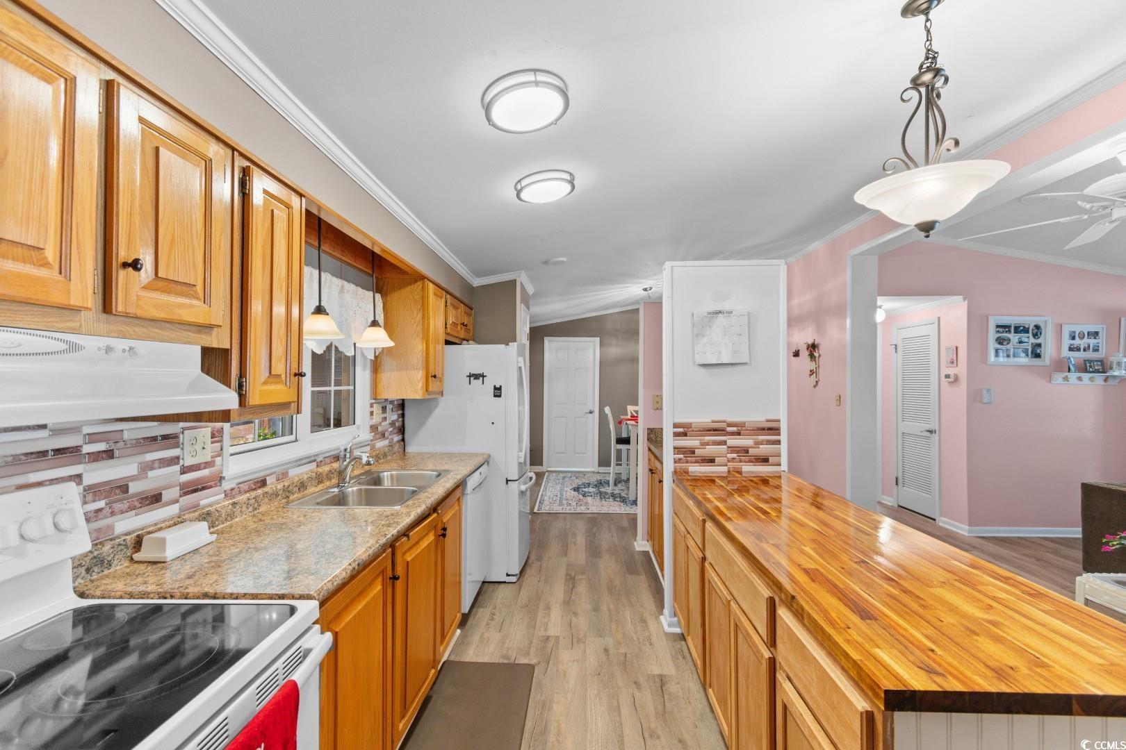 883 Grand Strand Trail Murrells Inlet, SC 29576 - Photo 5 of 40