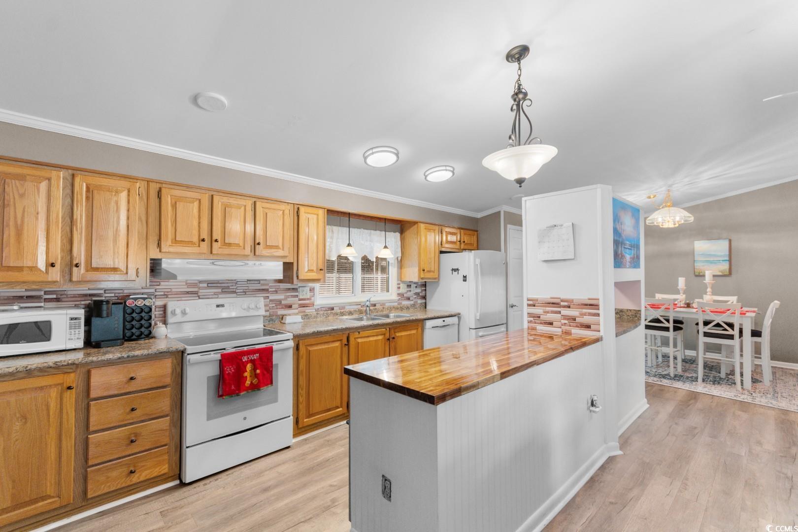 883 Grand Strand Trail Murrells Inlet, SC 29576 - Photo 6 of 40