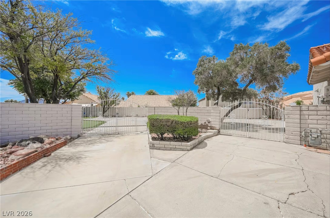1803 Nuevo Road Henderson, NV 89014 - Photo 47 of 71 View of patio featuring a gate