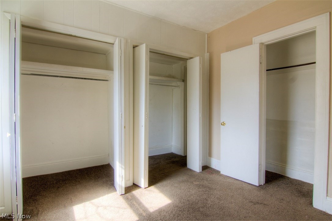 3281 Berkeley Road Cleveland, OH 44118 - Photo 15 of 19