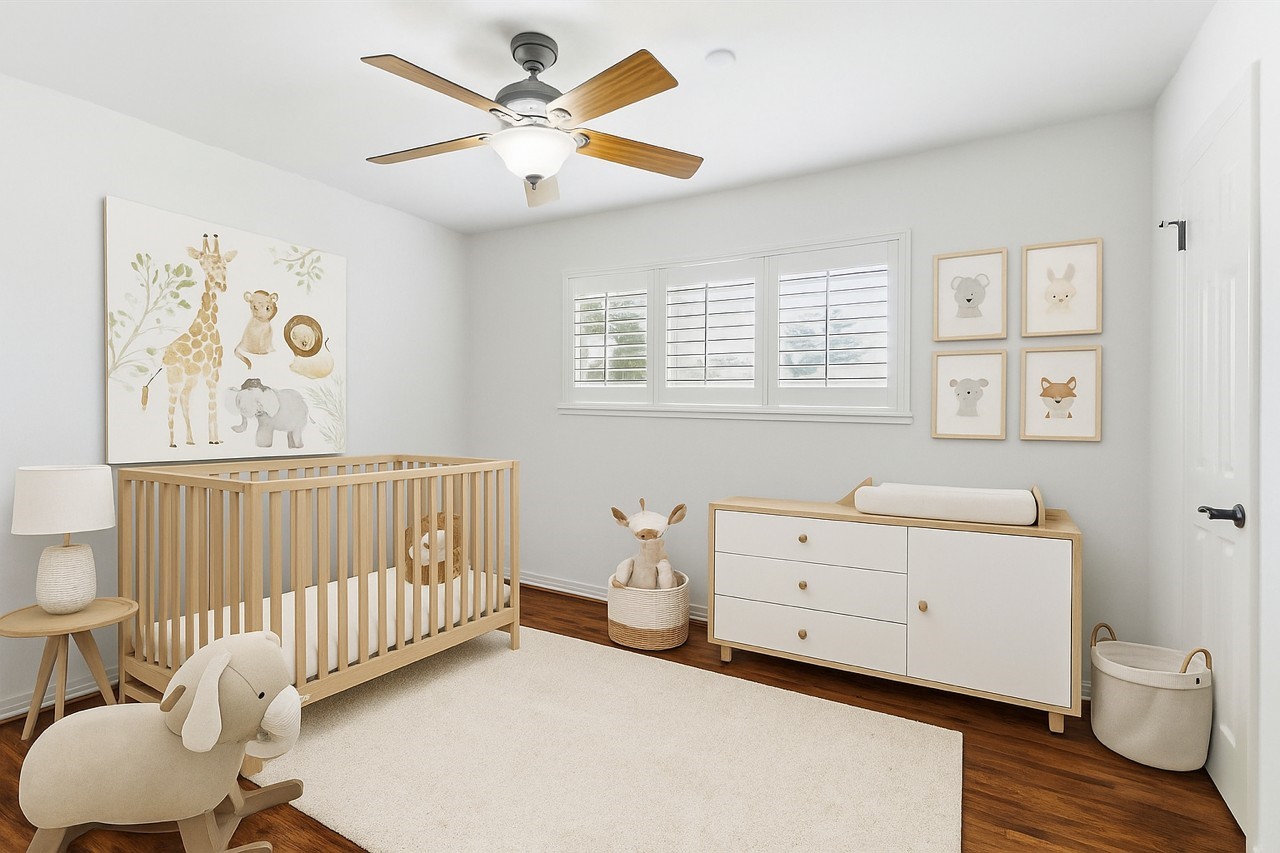 1402 Lehman Street Houston, TX 77018 - Photo 11 of 29 Virtually staged secondary bedroom