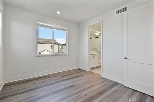 $5,000 | 19071 Main Street, Unit 125, Huntington Beach, CA 92648