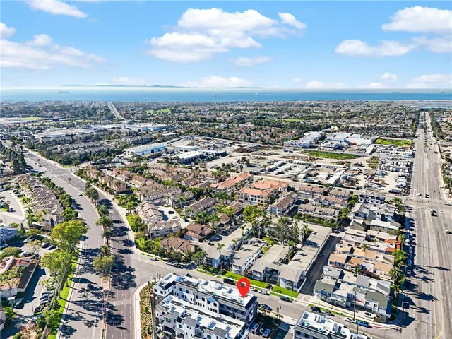 $5,000 | 19071 Main Street, Unit 125, Huntington Beach, CA 92648