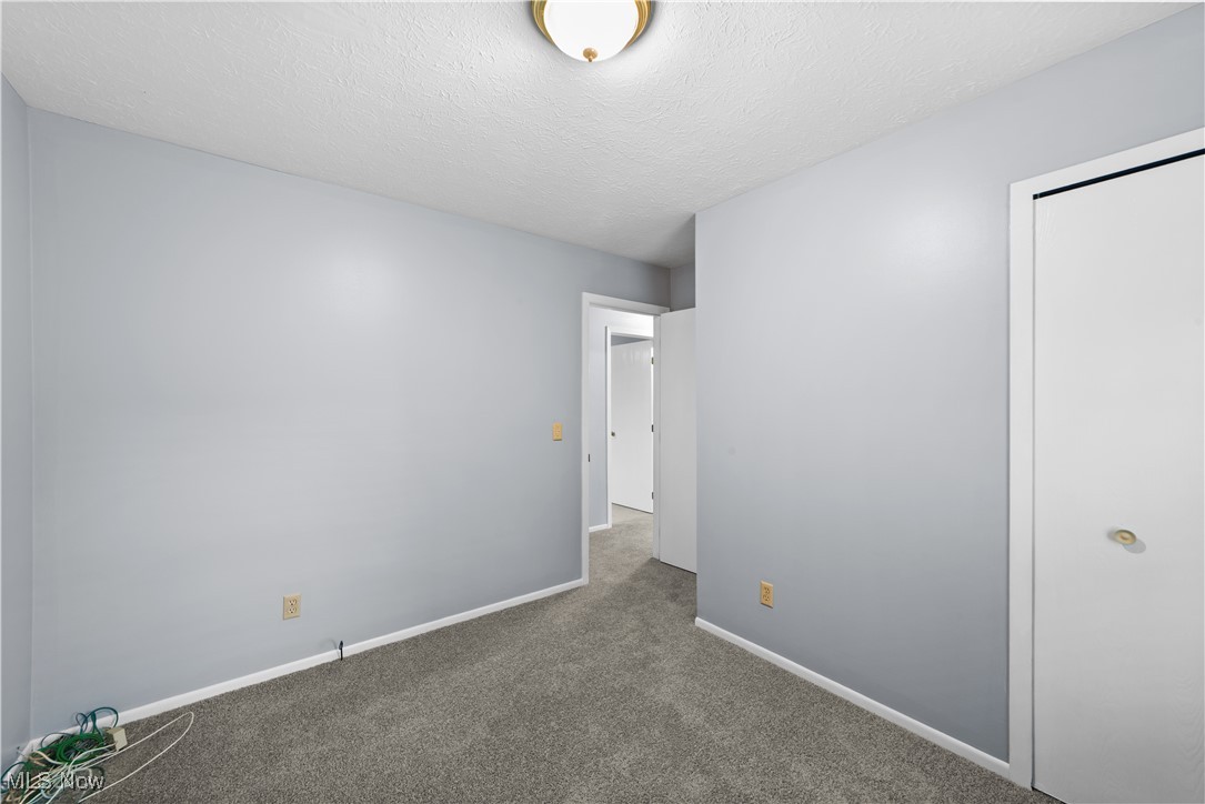 13835 Milo Road Cleveland, OH 44125 - Photo 18 of 33