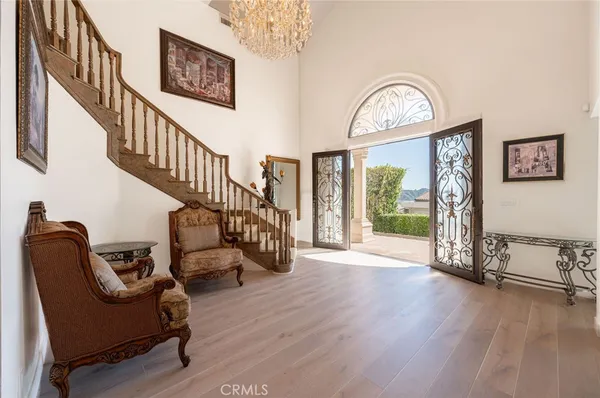 $8,250 | 3331 Oakmont View Drive, Glendale, CA 91208