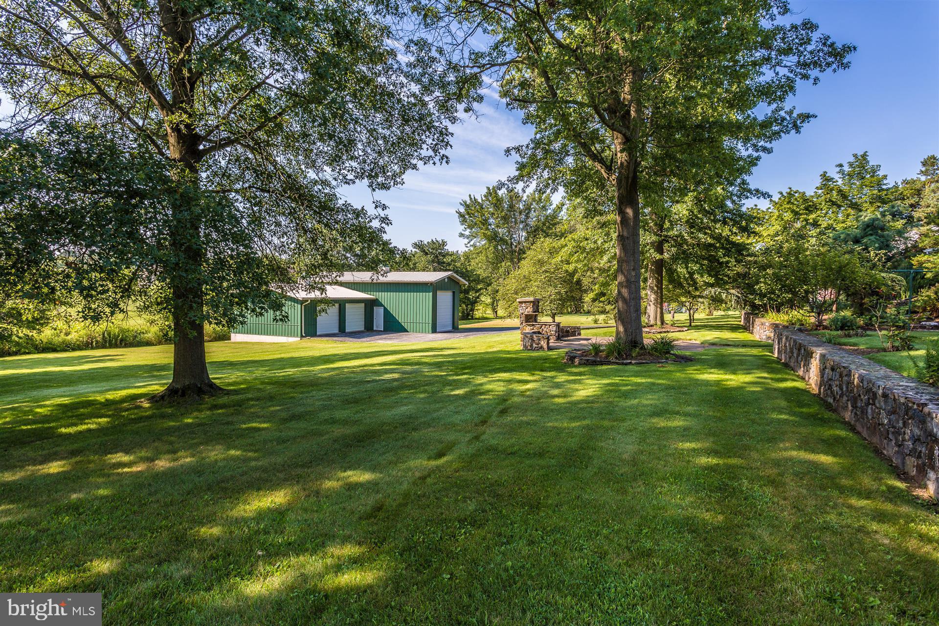 4340 Paradise Road Dover, PA 17315 - Photo 12 of 30 Exterior (Rear)
