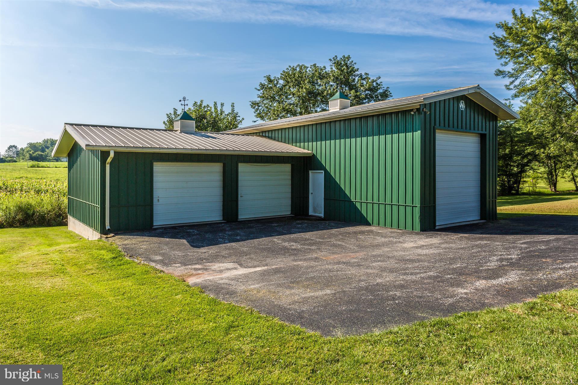 4340 Paradise Road Dover, PA 17315 - Photo 15 of 30 Exterior (Rear)
