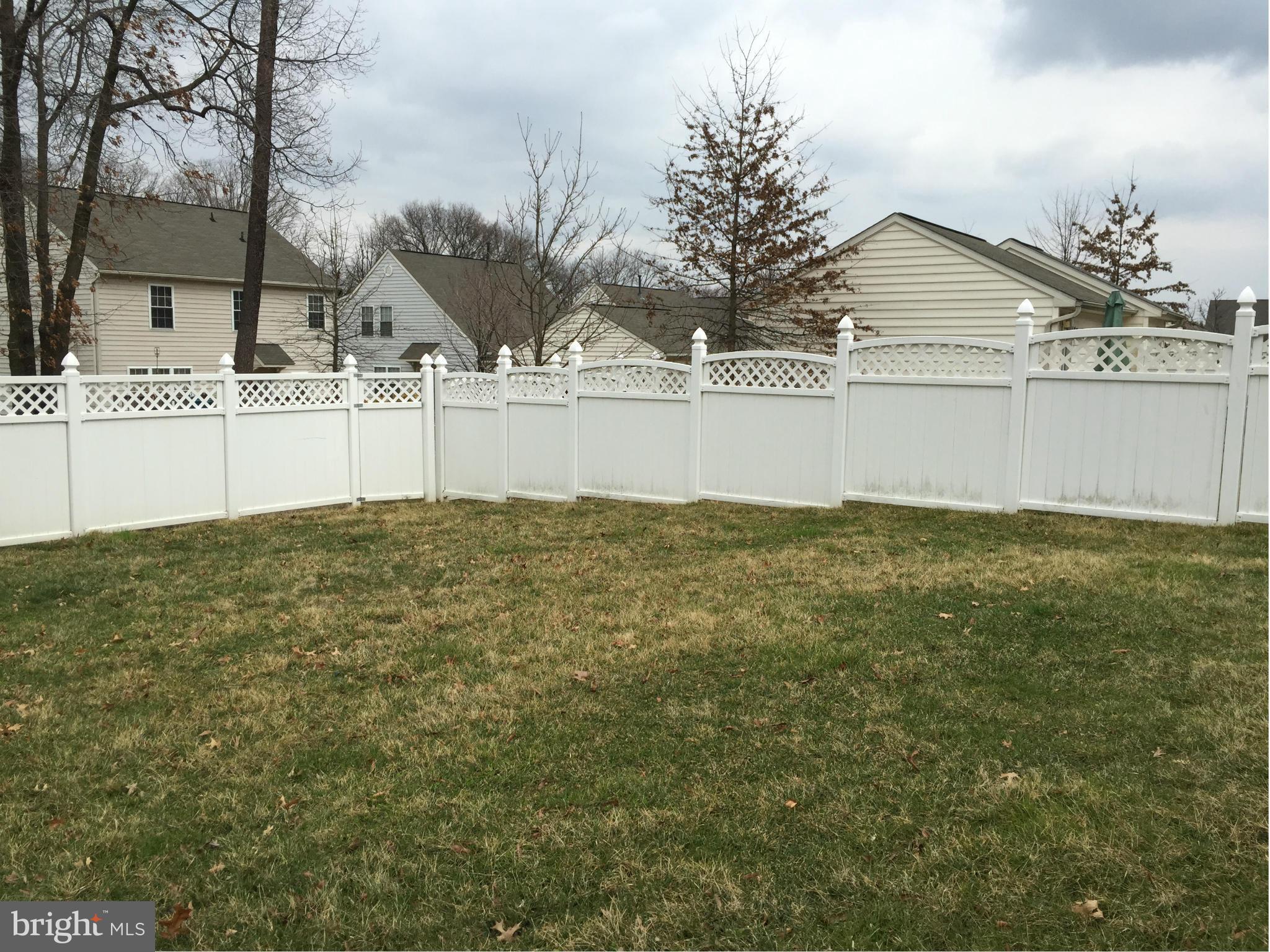 116 Commodore Drive Baltimore, MD 21221 - Photo 4 of 25 a view of an outdoor space and a yard
