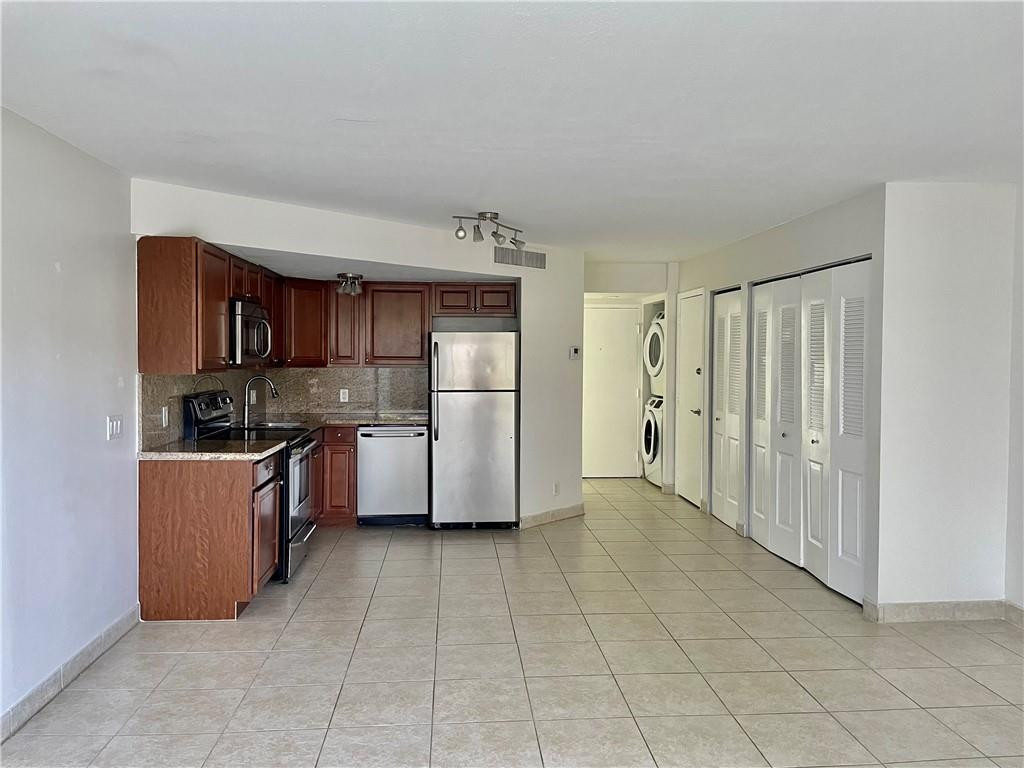 41 Deer Creek Road, Unit G110 Deerfield Beach, FL 33442 - Photo 11 of 40 Photo 11