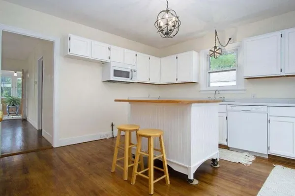 $420,000 | 206 North Lake Avenue, Unit A & B, Spring Lake, MI 49456