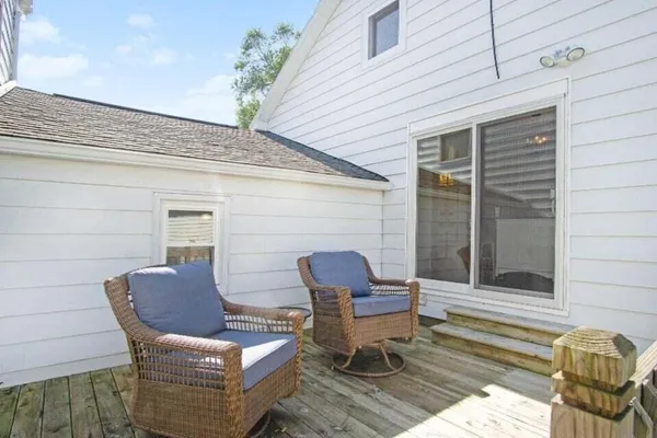 $420,000 | 206 North Lake Avenue, Unit A & B, Spring Lake, MI 49456