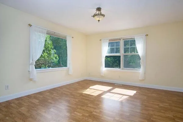 $420,000 | 206 North Lake Avenue, Unit A & B, Spring Lake, MI 49456