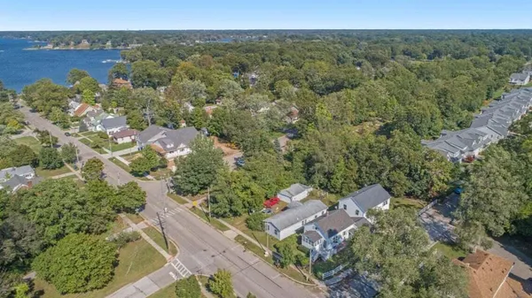 $420,000 | 206 North Lake Avenue, Unit A & B, Spring Lake, MI 49456