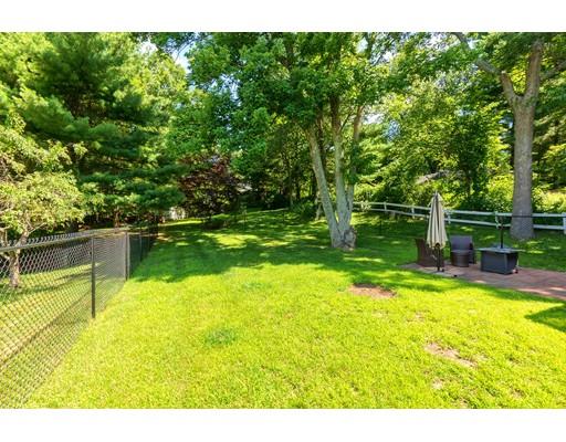 70 Brigham Road Worcester, MA 01609 - Photo 5 of 33 Gallery Image 5