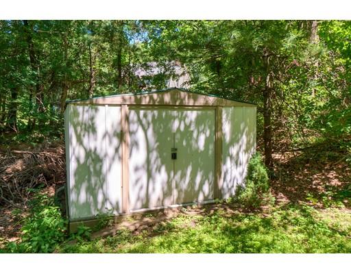 70 Brigham Road Worcester, MA 01609 - Photo 8 of 33 Gallery Image 8