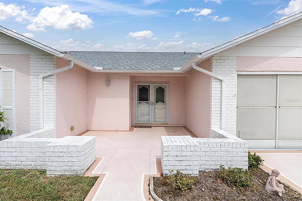9433 Stonewall Lane New Port Richey, FL 34655 - Photo 2 of 57