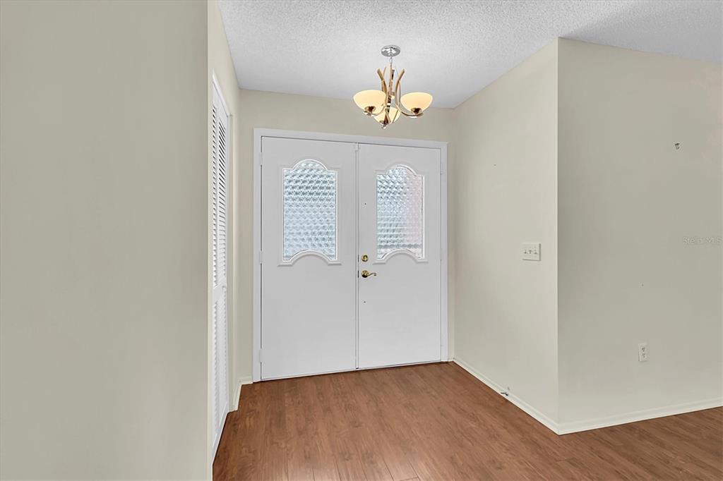 9433 Stonewall Lane New Port Richey, FL 34655 - Photo 3 of 57