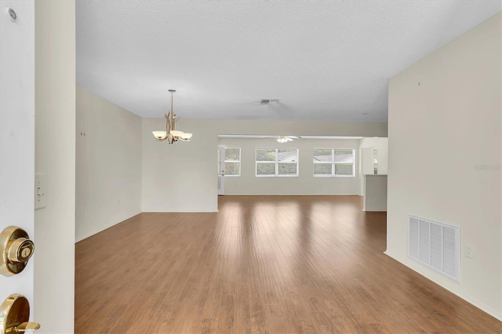 9433 Stonewall Lane New Port Richey, FL 34655 - Photo 6 of 57
