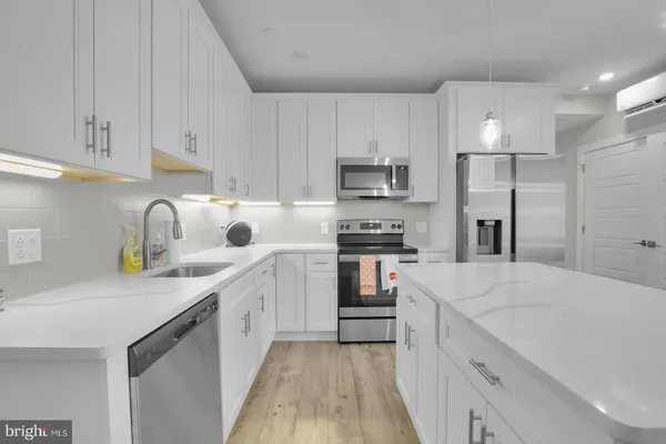 $1,375 | 2209 North Broad Street, Unit 401, Philadelphia, PA 19132