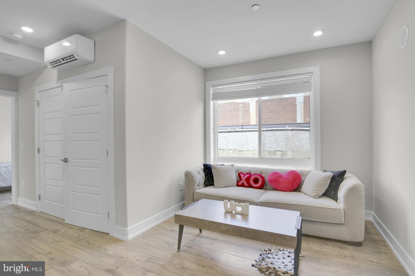 2209 North Broad Street, Unit 401 Philadelphia, PA 19132 - Photo 4 of 18