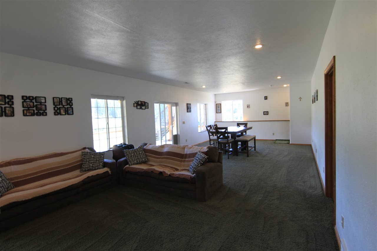 26316 North Madison Road Chattaroy, WA 99003 - Photo 18 of 20