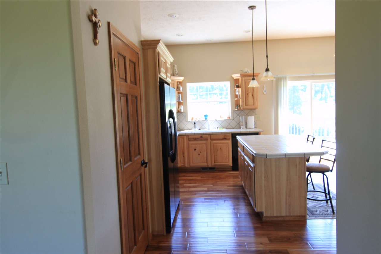 26316 North Madison Road Chattaroy, WA 99003 - Photo 4 of 20