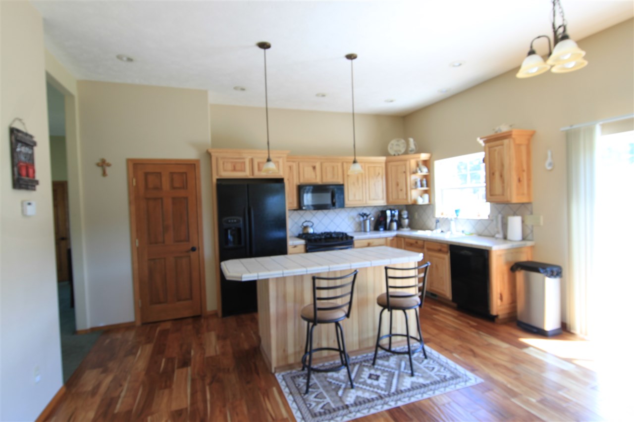 26316 North Madison Road Chattaroy, WA 99003 - Photo 5 of 20