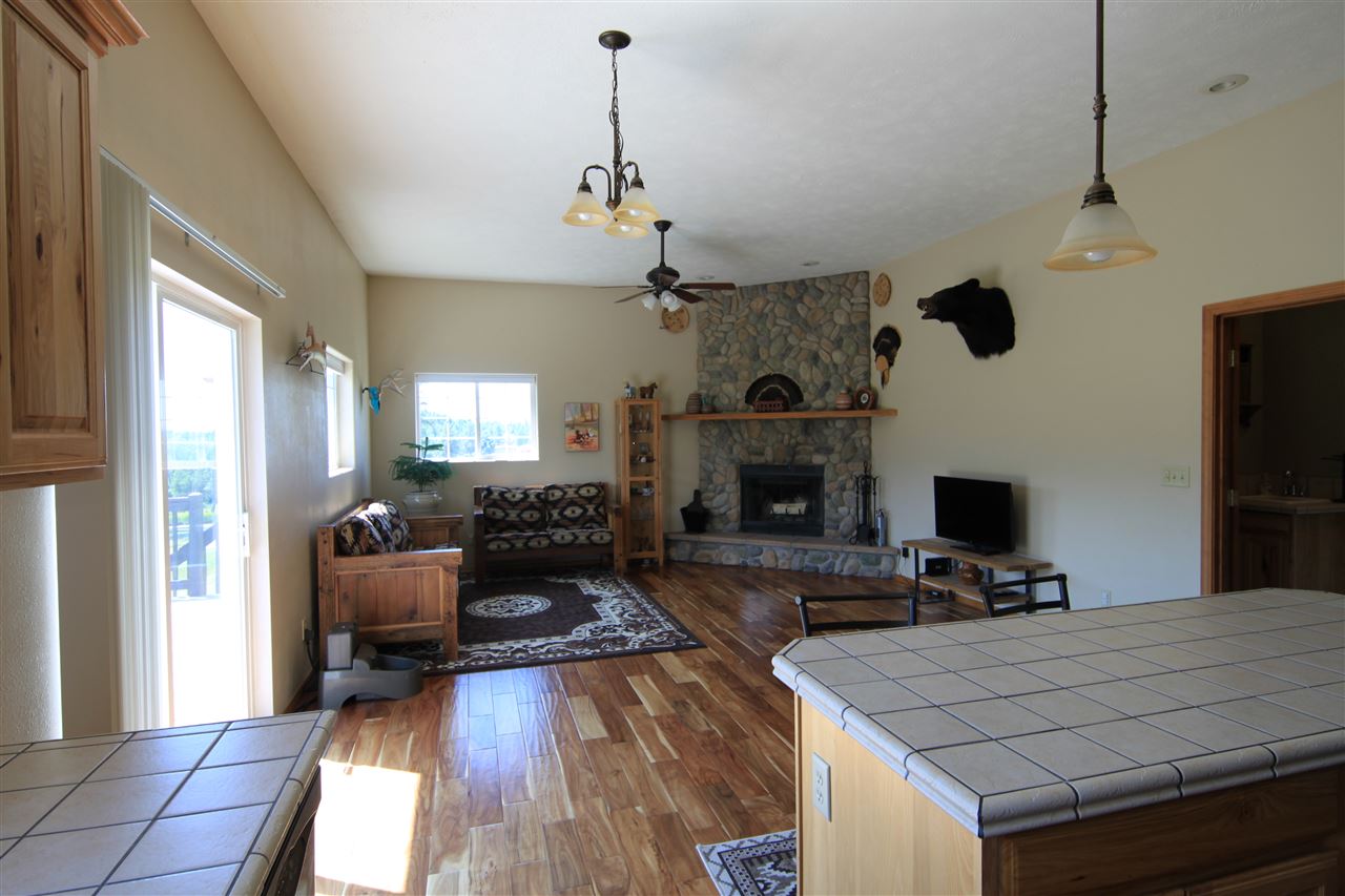 26316 North Madison Road Chattaroy, WA 99003 - Photo 6 of 20