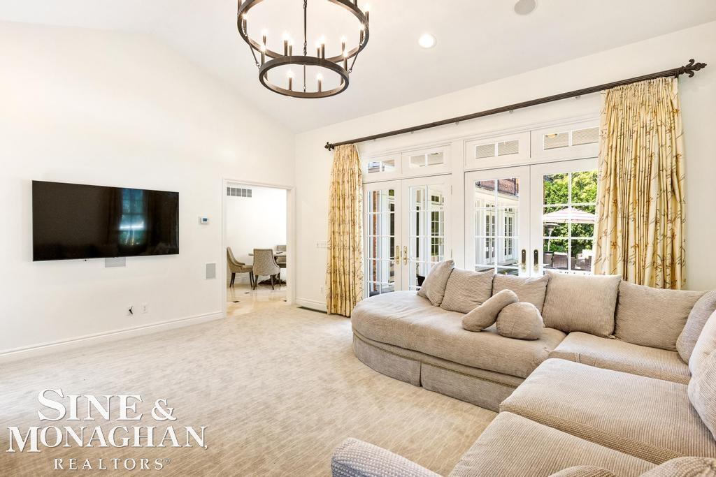 166 Touraine Road Grosse Pointe Farms, MI 48236 - Photo 25 of 80