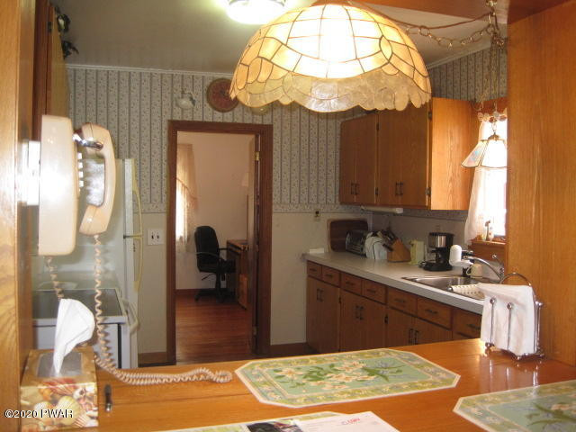 187 Lordville Road Equinunk, PA 18417 - Photo 17 of 38